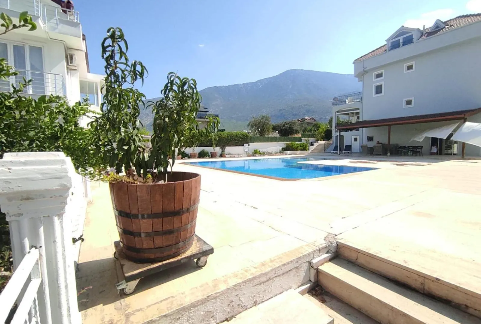 Havuzlu Beyaz Villa Fethiye